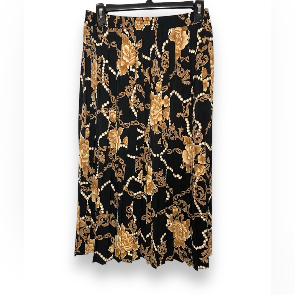 Alfred Dunner Pretty Pearls and Flowers Pleated Skirt